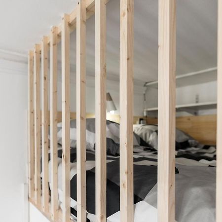 Montsejour - Logement Climatise Netflix, Mezzanine Каркасон Екстериор снимка